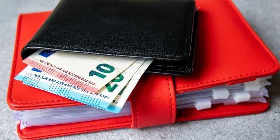 ¿Qué gastos se incluyen en la pensión alimenticia?
