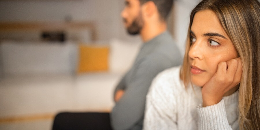 ¿Quién se queda con la vivienda en un divorcio sin hijos?